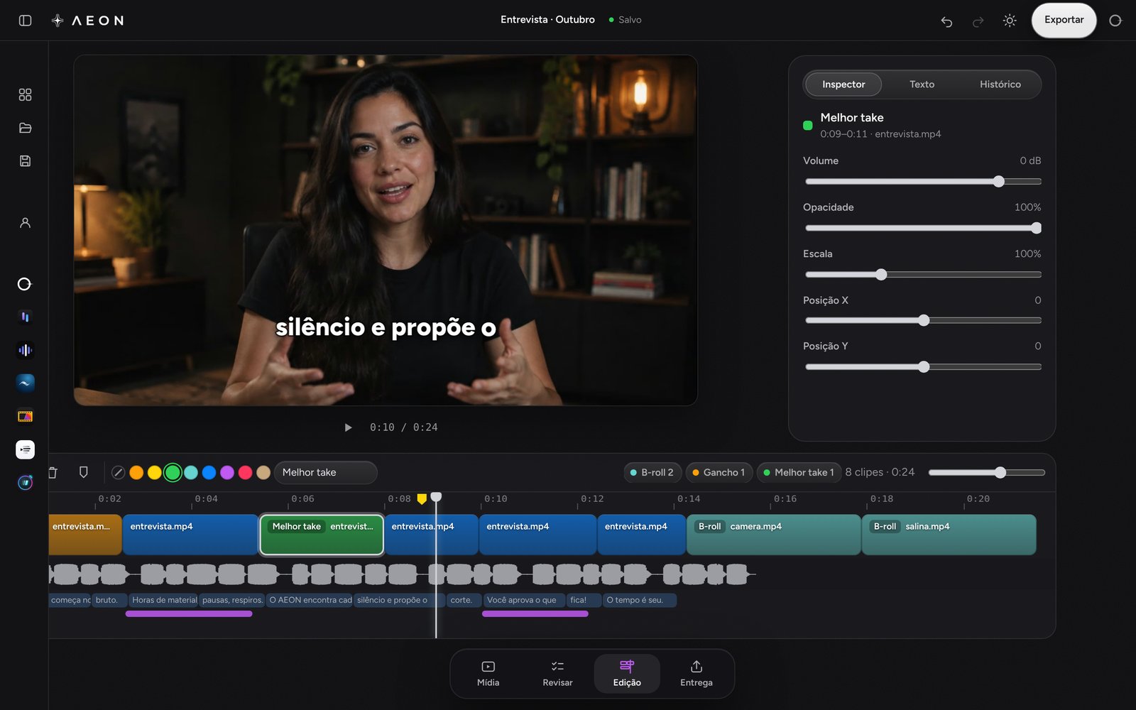 A tela de Edição do AEON: o vídeo com legenda, o Inspector e a linha do tempo com clipes coloridos, etiquetas, forma de onda e marcador